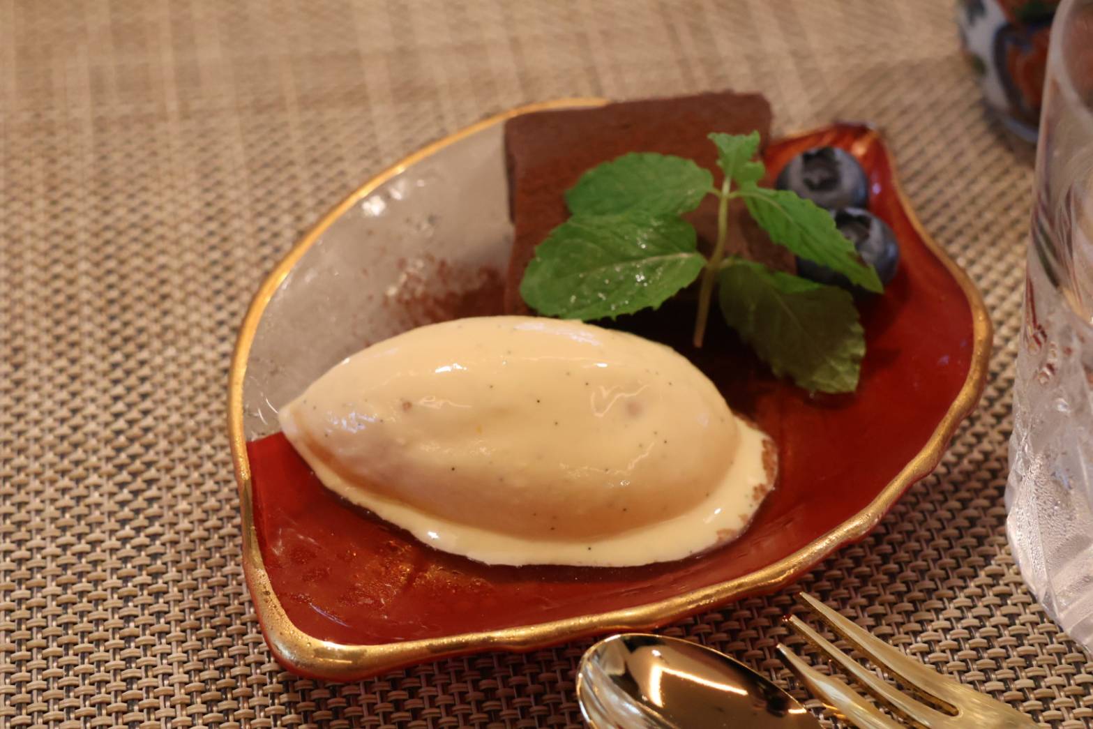 紹興酒とダークチョコのテリーヌ